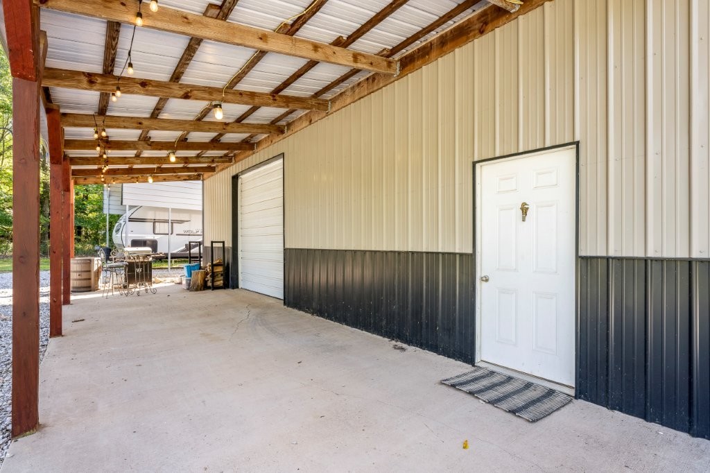 08-20-33-RURAL - Residential