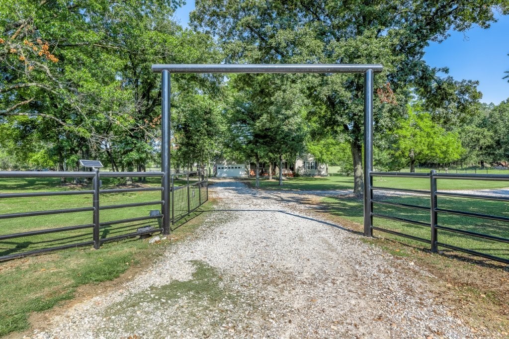 08-20-33-RURAL - Residential