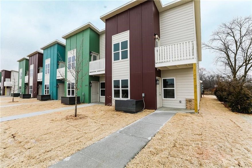 Welcome To Your Next Home In A Fabulous Central Location. Main Level Living, Kitchen, Dining, Half Bath. Upper-Level Master Suite, Laundry, 2 Secondary Bedrooms And Full Guest Bath. Refrigerator, Washer, Dryer Included.. Refrigerator in pictures is not the one in townhome. Pictures are similar but not exact Rear Entry 2 Car Attached Garage. Back Ground And Credit Check Required. Townhome is in the back row off to the left