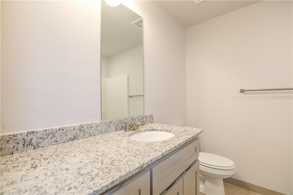 Vel Meadows Twnhms Hpr Bentonville - Residential Lease