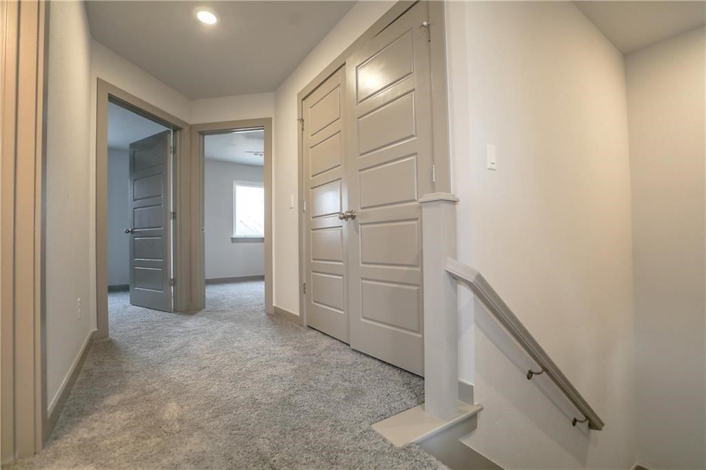 Vel Meadows Twnhms Hpr Bentonville - Residential Lease