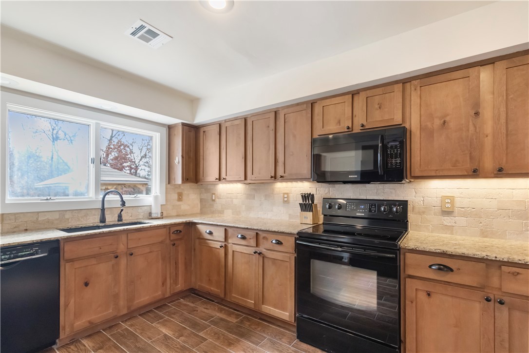 Lands End Sub Bvv - Residential