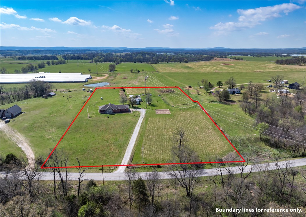 23-17-33-RURAL - Residential