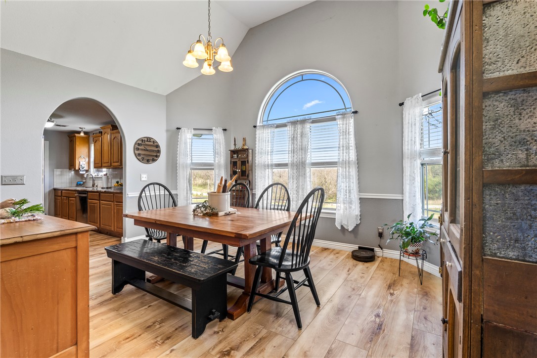 23-17-33-RURAL - Residential