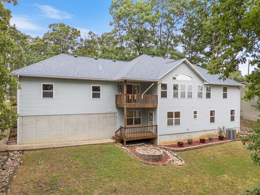 Unit 9 Holiday Island - Residential
