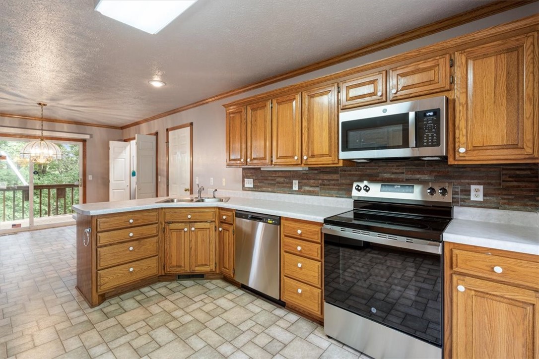 Unit 9 Holiday Island - Residential