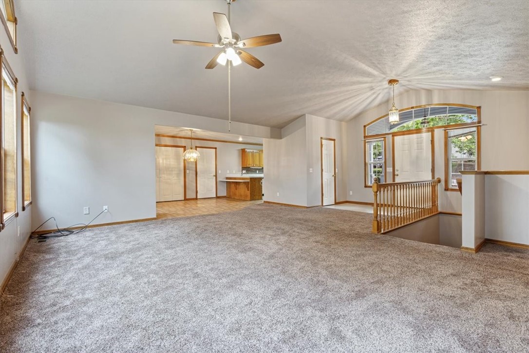 Unit 9 Holiday Island - Residential