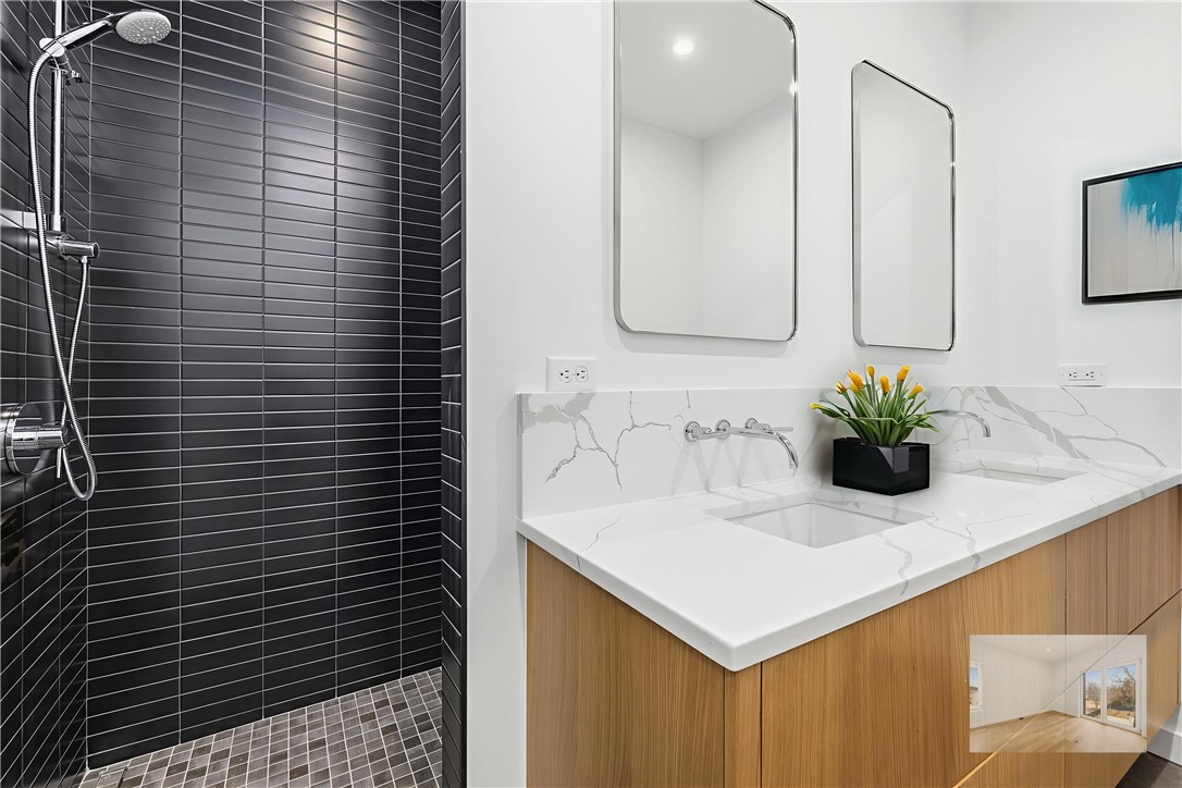 LIGHTBOX AT MARKET-BENTONVILLE - Residential