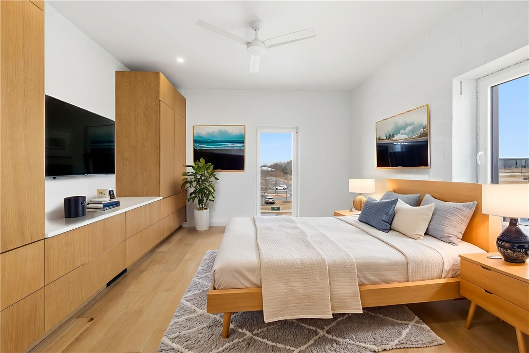 LIGHTBOX AT MARKET-BENTONVILLE - Residential