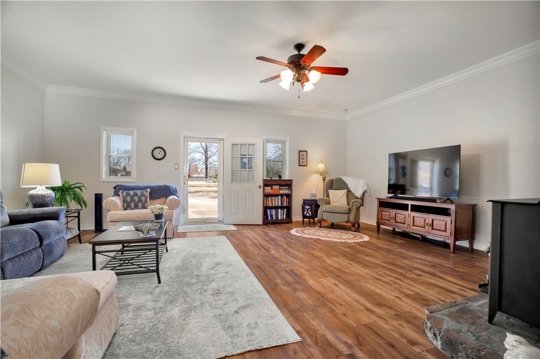 Country Acres Unit 2 Siloam Spgs - Residential