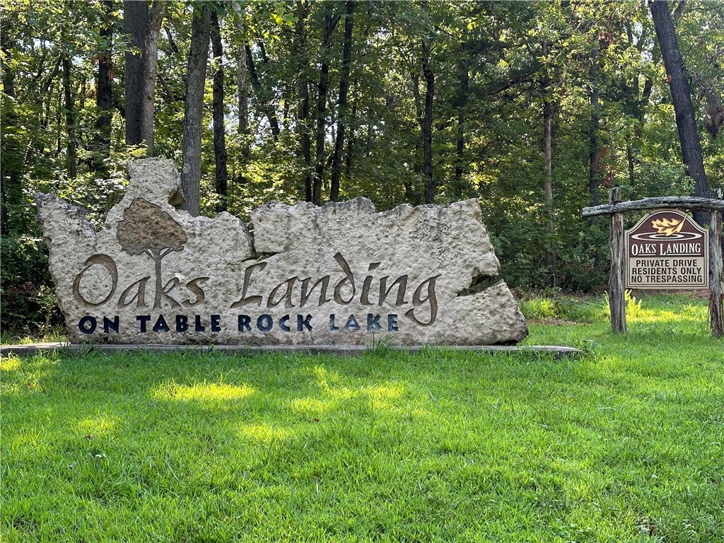 Oaks Landing On Table Rock Lake - Residential