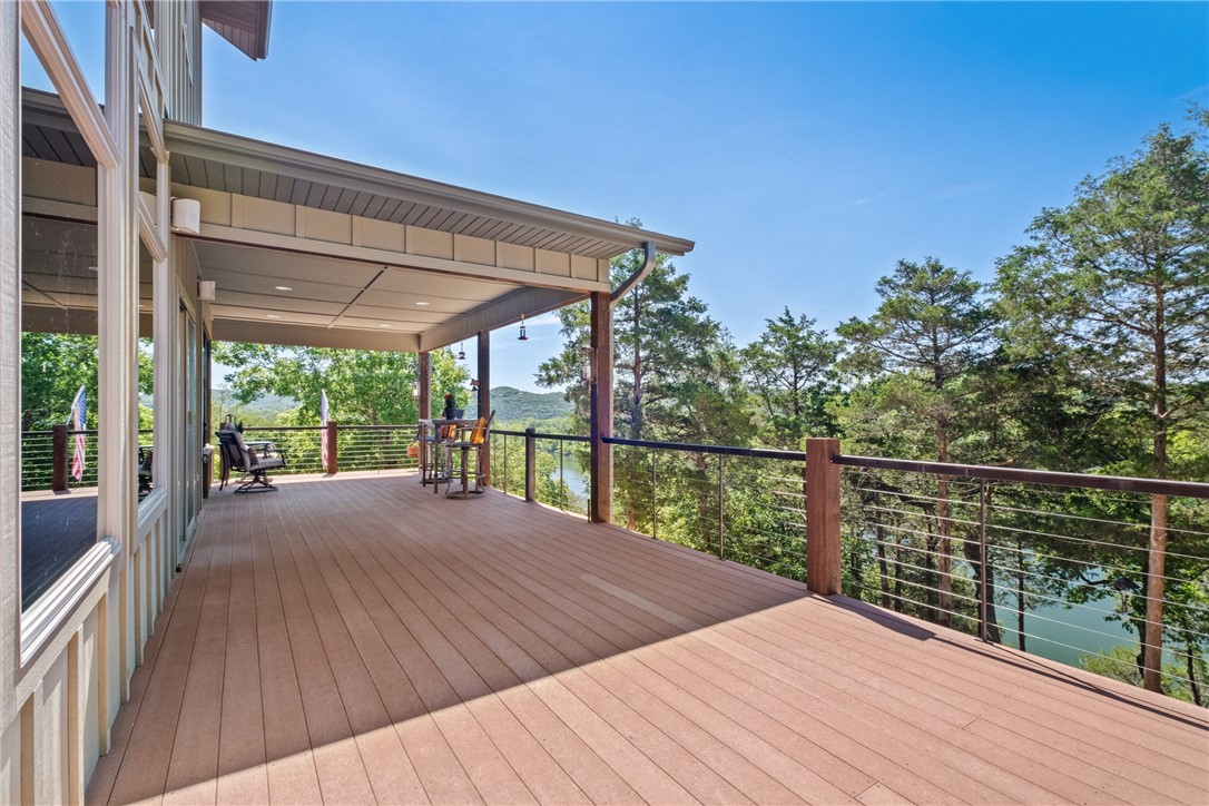 Oaks Landing On Table Rock Lake - Residential