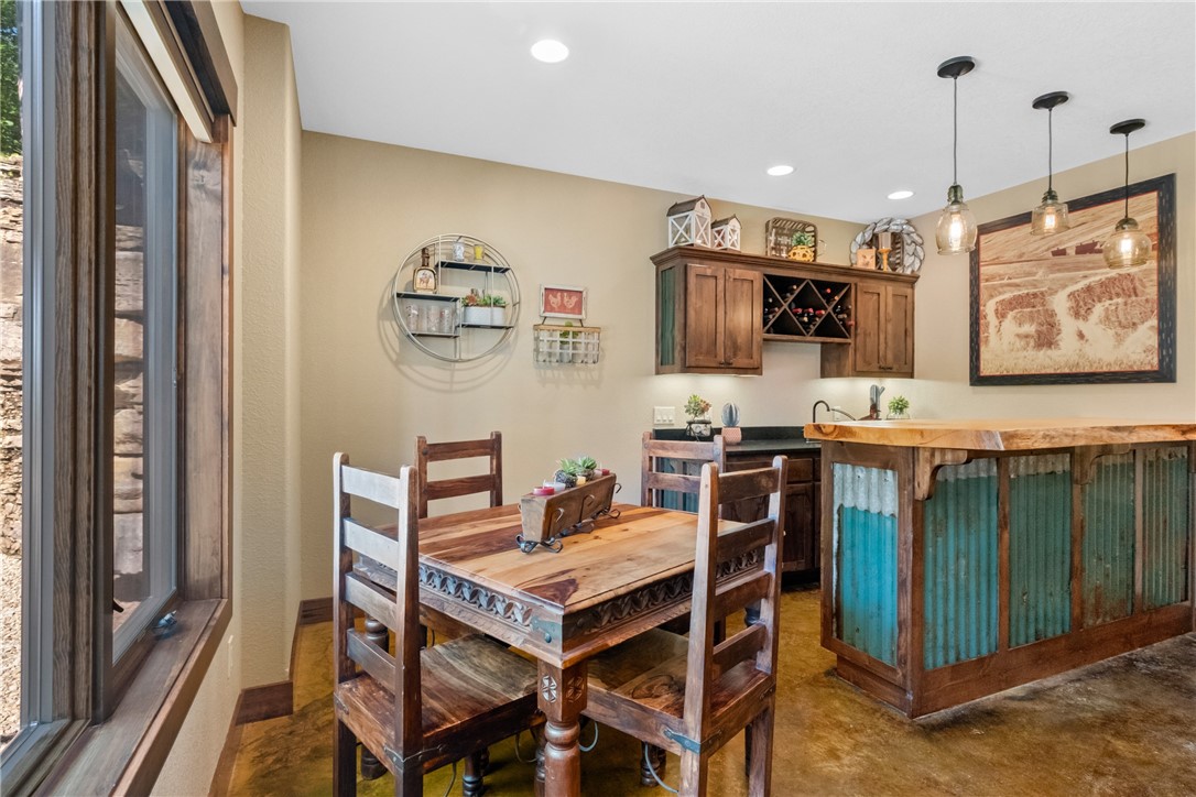 Oaks Landing On Table Rock Lake - Residential