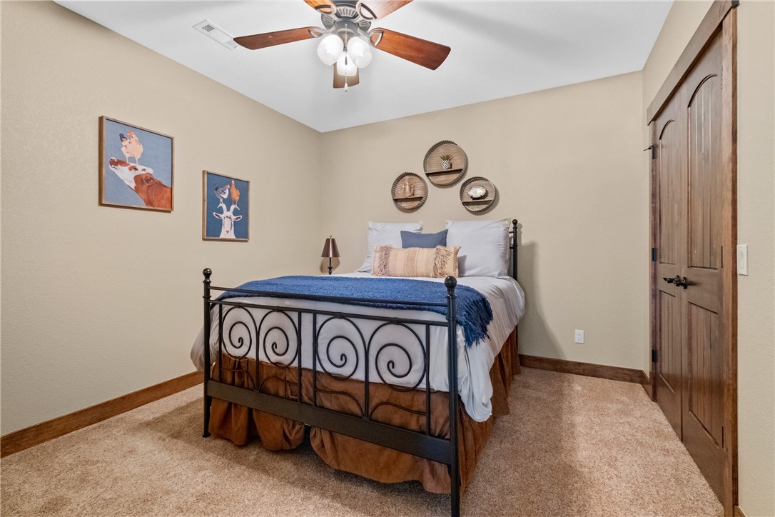 Oaks Landing On Table Rock Lake - Residential