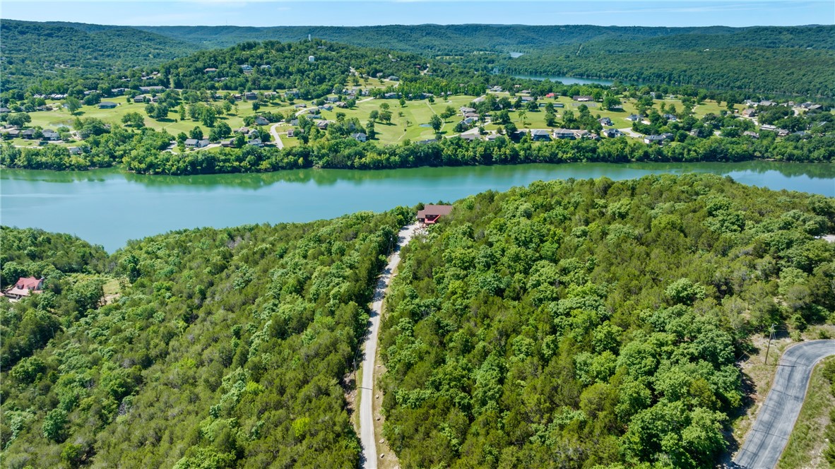 Oaks Landing On Table Rock Lake - Residential