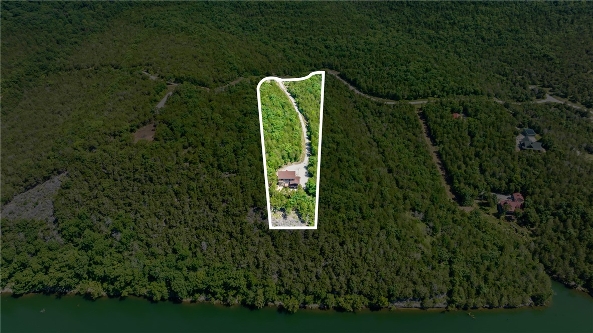 Oaks Landing On Table Rock Lake - Residential