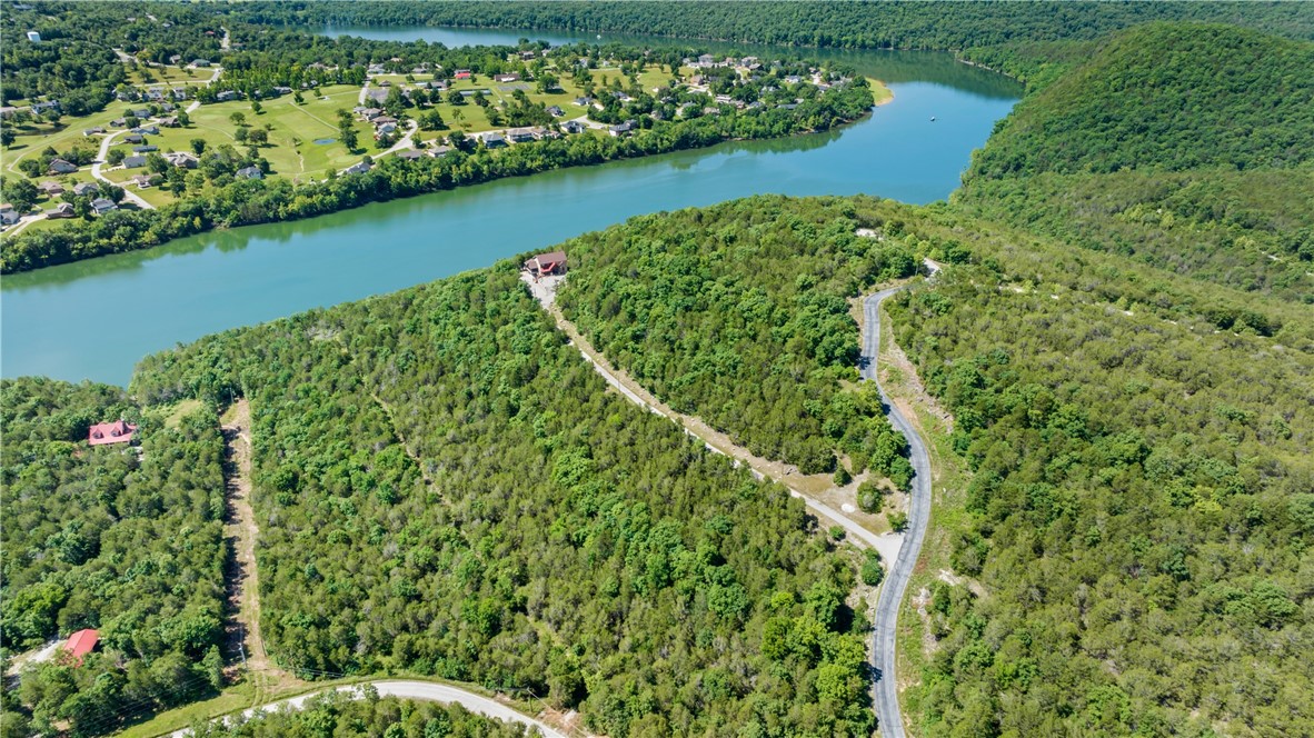 Oaks Landing On Table Rock Lake - Residential