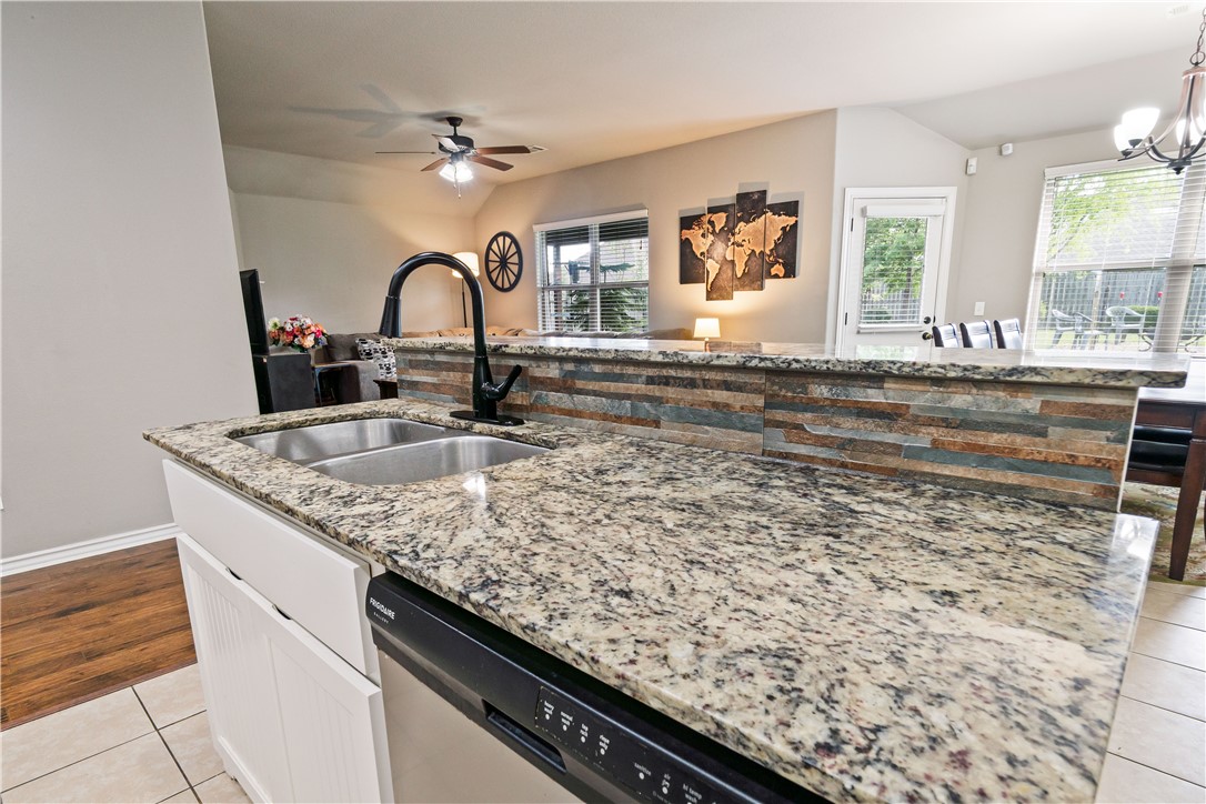 Kerelaw Castle Bentonville - Residential