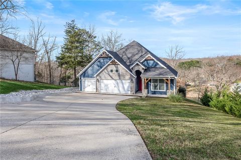 Photo of 4 Partney Circle, Bella Vista, AR 72715 (MLS # 1331788)