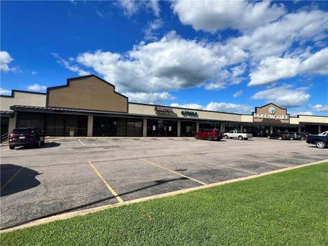 Photo of 229 E Market Street, Clarksville, AR 72830 (MLS # 1358845)