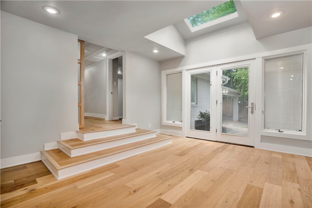 Clay Yoe Sub - Residential