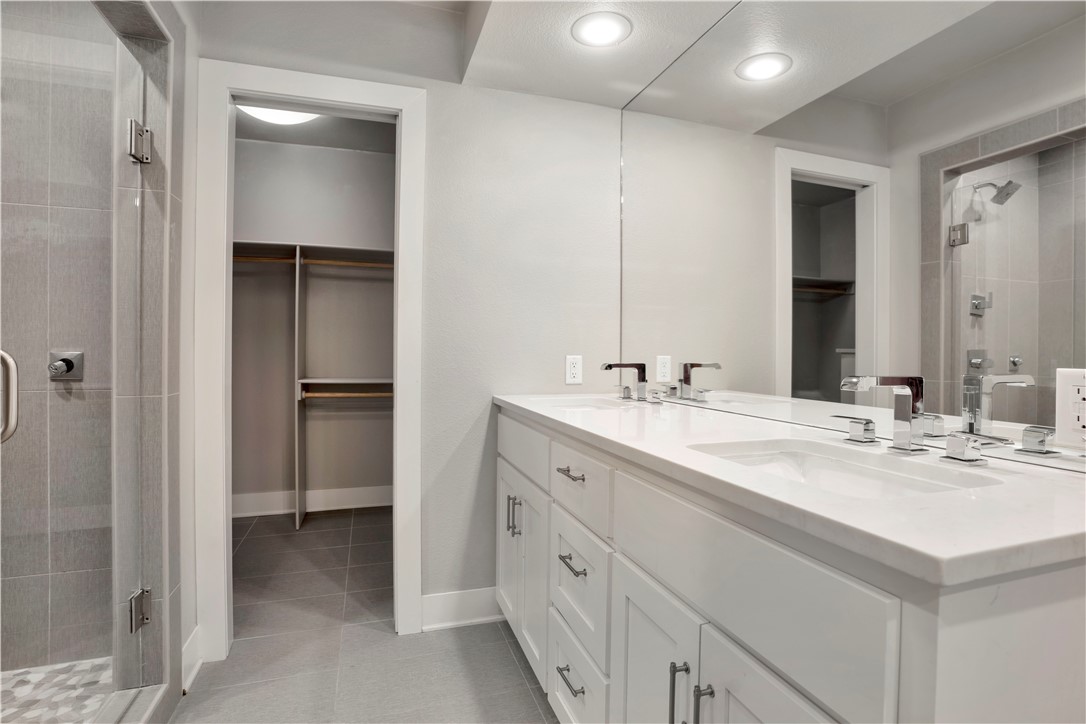 Clay Yoe Sub - Residential