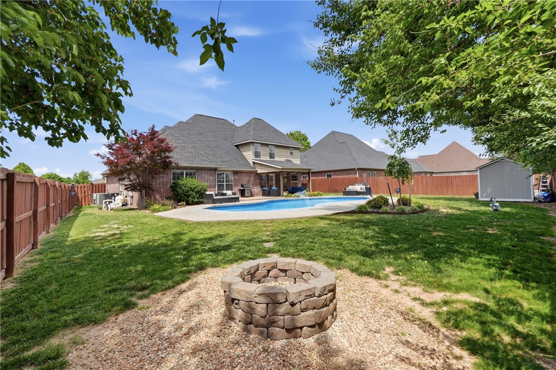 Montrouex Sub Rogers - Residential