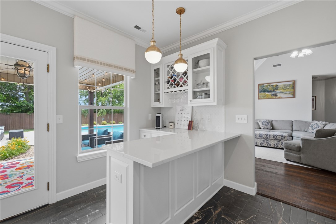 Montrouex Sub Rogers - Residential