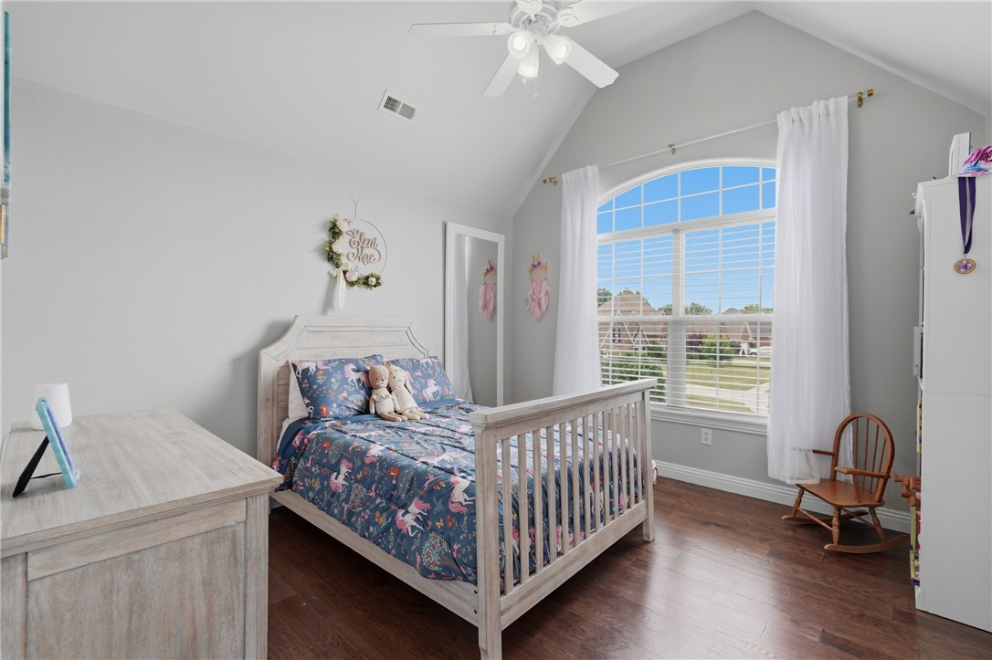 Montrouex Sub Rogers - Residential