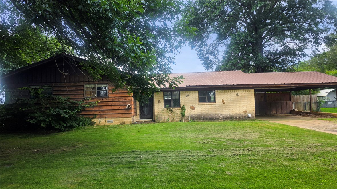 This charming 3-bedroom, 2-bath home in Russellville, Arkansas, offers a great opportunity for those looking to invest in a property with potential. Situated in a quiet neighborhood, the home features a classic design with a welcoming front porch and a well-maintained yard, making it an inviting place for families or first-time buyers. Its prime location in Russellville also provides convenient access to local amenities, parks, and schools, making it a valuable find in this desirable area. All offers and counter-offers must be entered on propoffers.com by the buyer's agent directly.
