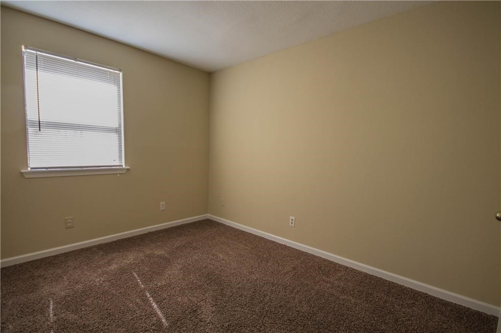Chateau Terrace Unit 2 Ph 3 Rogers - Residential Income