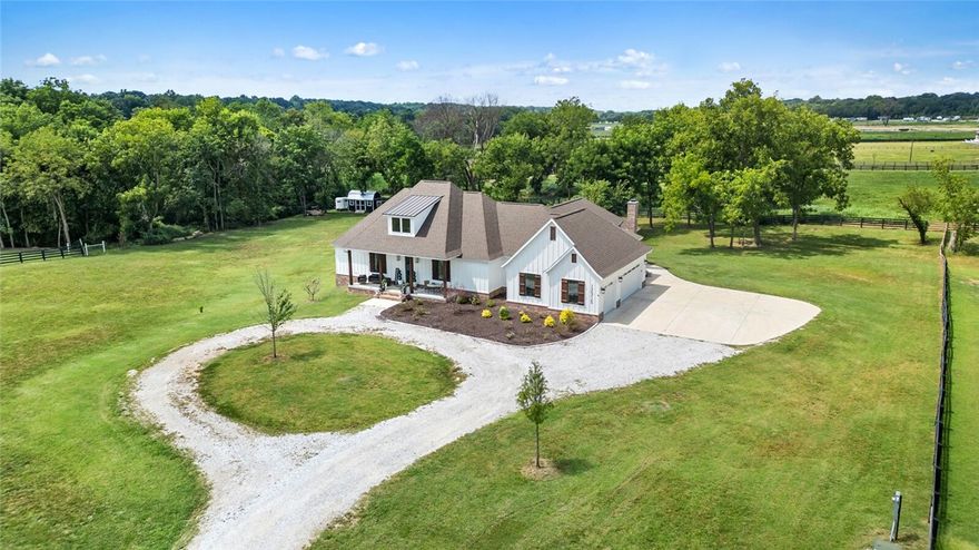 Welcome to the Fairmont Road community where the perfect combination of country charm and modern convenience collide! Welcome to the beautiful 4-bedroom, 3-bath home on 3 private acres mol. The home offers natural light throughout, chef kitchen, energy efficient windows, tankless/instant hot water heater, open floor plan, ready to entertain your family/friends for all your events. A short commute to Bentonville, Siloam Springs, Springdale and XNA airport this property offers spacious living, a gourmet kitchen, and a luxurious primary suite, pantry is also a safe room. Available as a turn-key package with furnishings and hot tub up for further negotiation(s),—just bring your clothes and move right in!