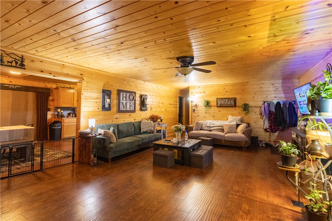 Clarksville 321023 - Residential