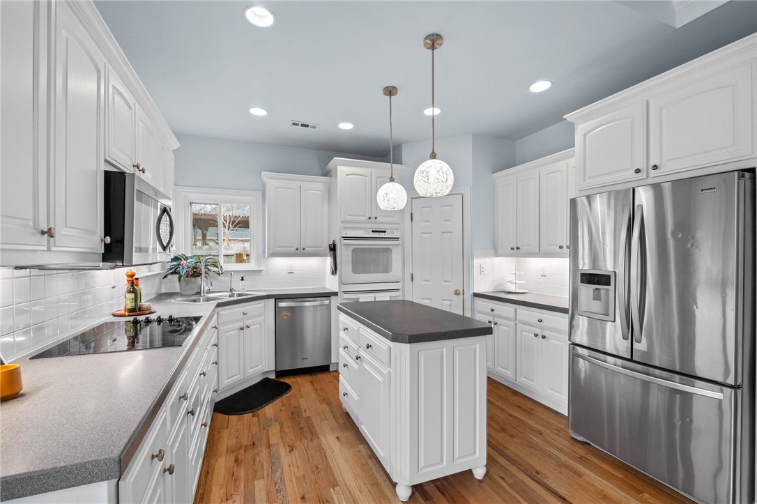 Highland Knolls - Residential