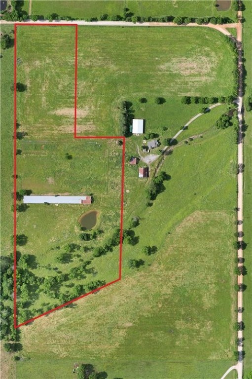 Discover 20 acres of peaceful countryside in beautiful Gravette, Arkansas. This lot offers the perfect blend of privacy, space, and accessibilityāideal for building your dream home, hobby farm, or a weekend retreat. With rolling pastureland, mature trees, and open skies, the land is ready for your vision. Whether you're looking to invest in land or escape to a slower pace of life, this is a rare opportunity in a growing area. Electric available nearby.
Additional tracts also available for purchase. 1309694 & 1309696