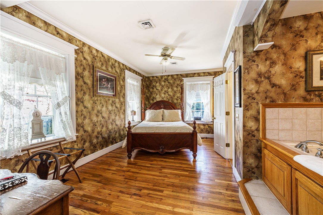 Magnetic Bays - Residential