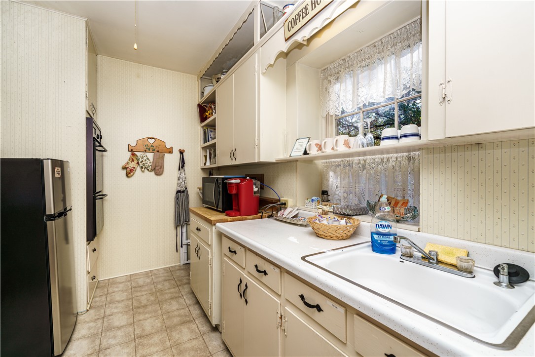 Magnetic Bays - Residential