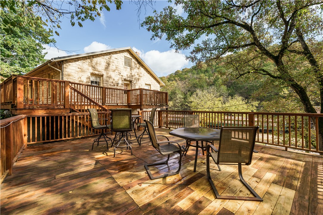 Magnetic Bays - Residential