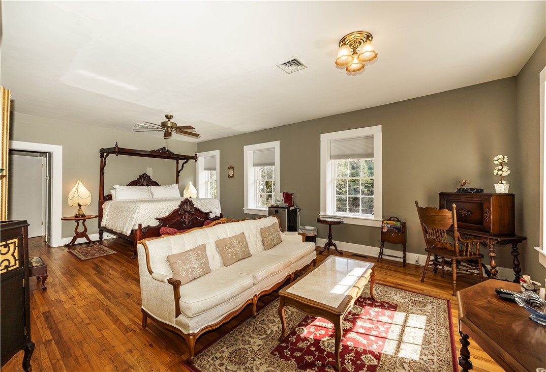 Magnetic Bays - Residential