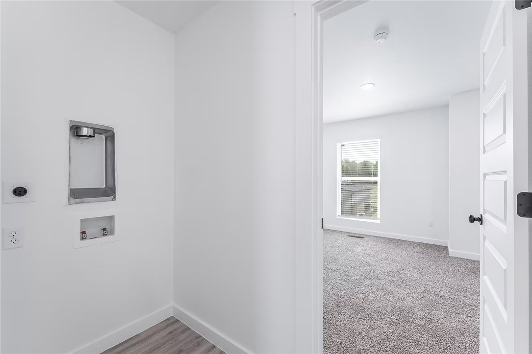 FEATHERSTON WEST SUB PH 1-CENTERTON - Residential