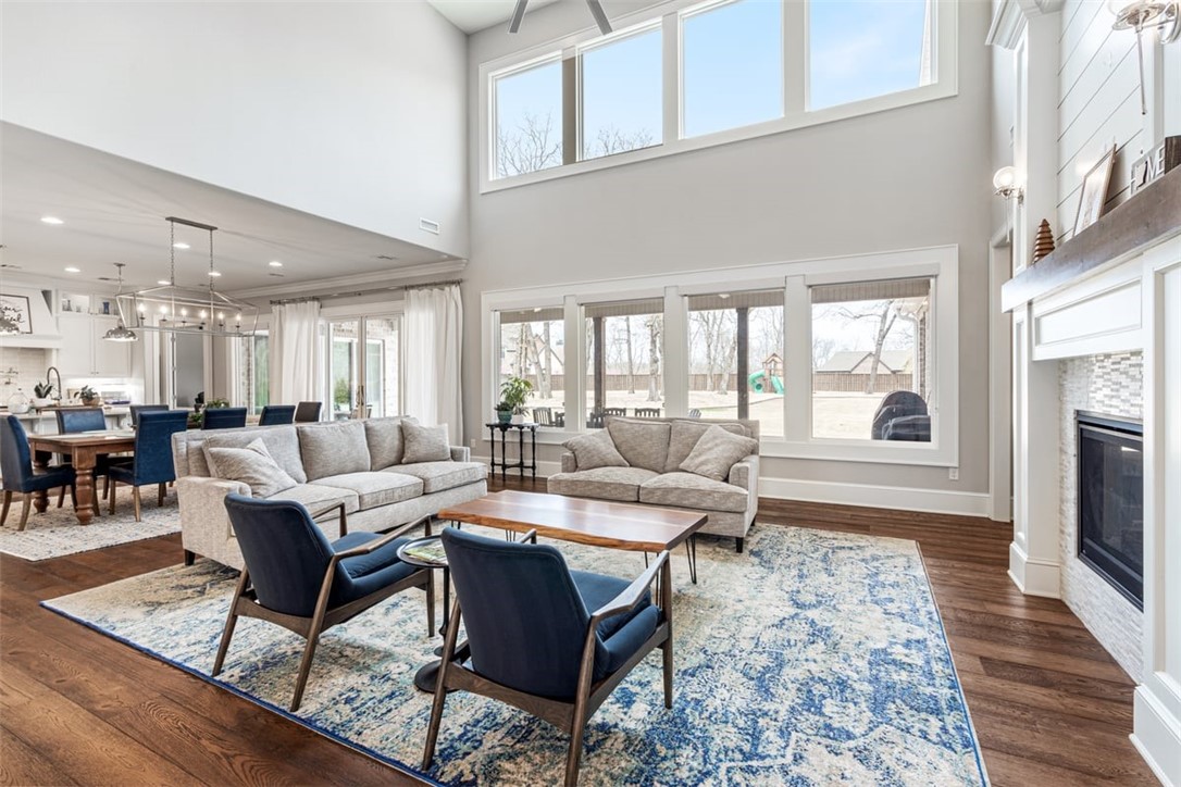 Oak Tree Centerton - Residential