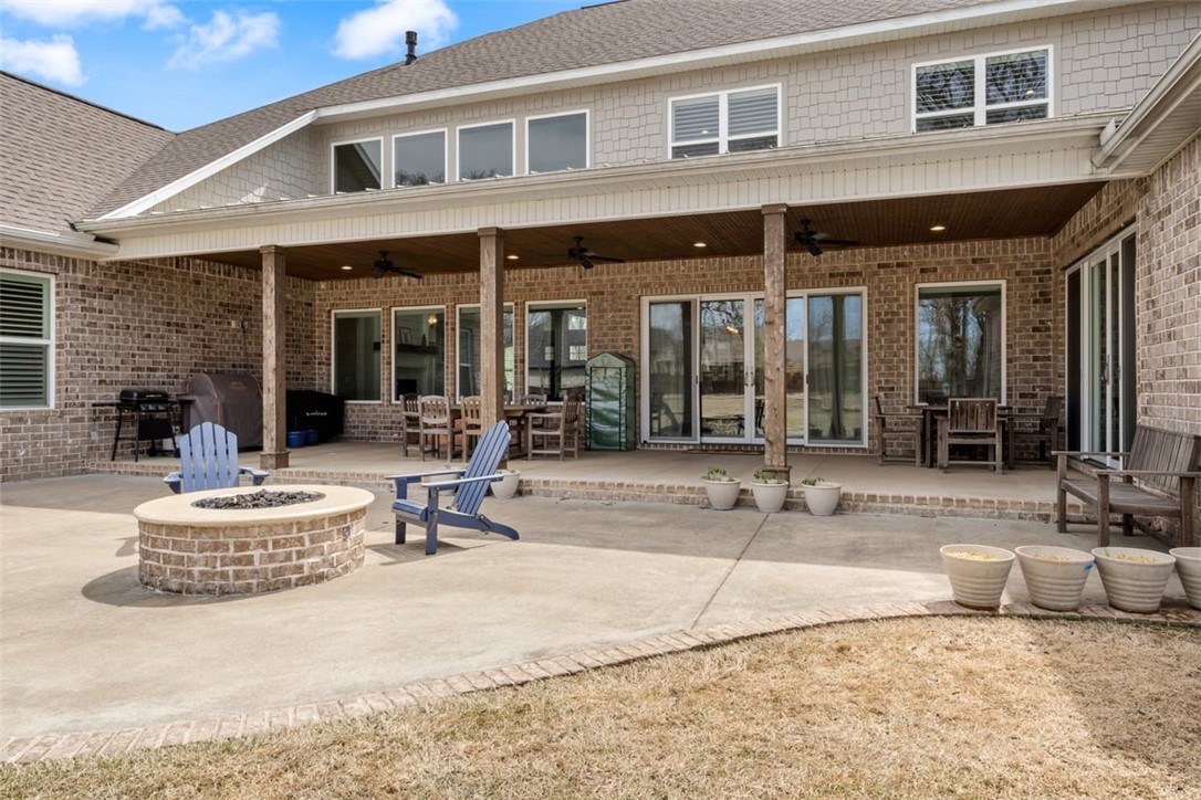 Oak Tree Centerton - Residential