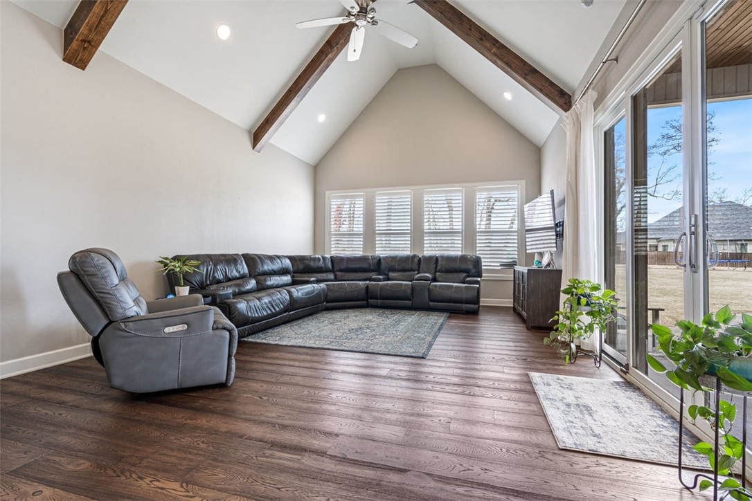 Oak Tree Centerton - Residential