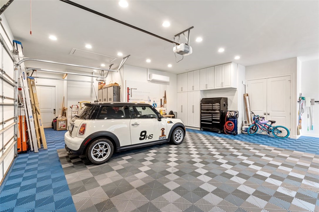 Oak Tree Centerton - Residential