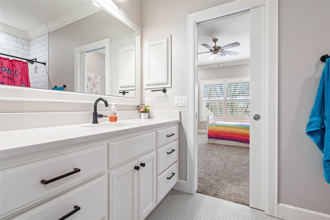 Oak Tree Centerton - Residential