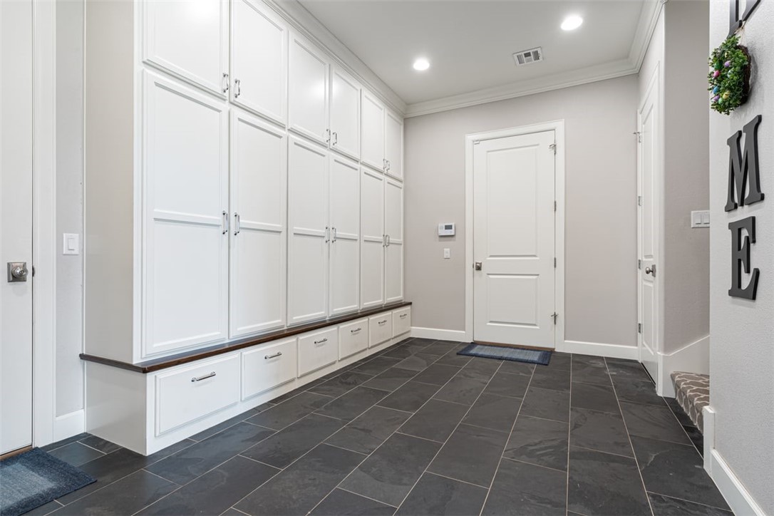 Oak Tree Centerton - Residential