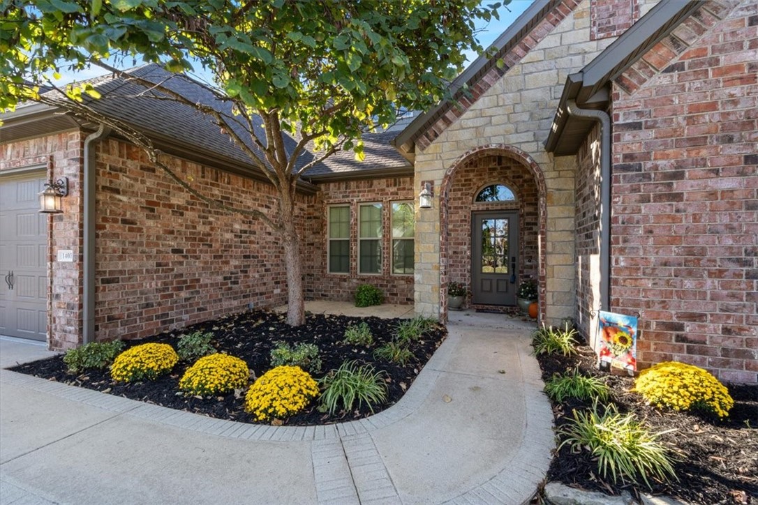 Angel Falls - Residential