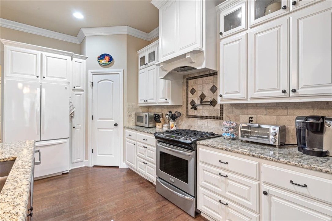 Angel Falls - Residential