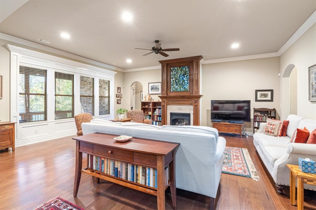 Angel Falls - Residential