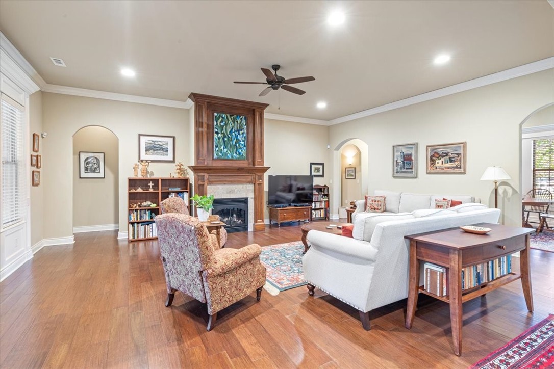 Angel Falls - Residential